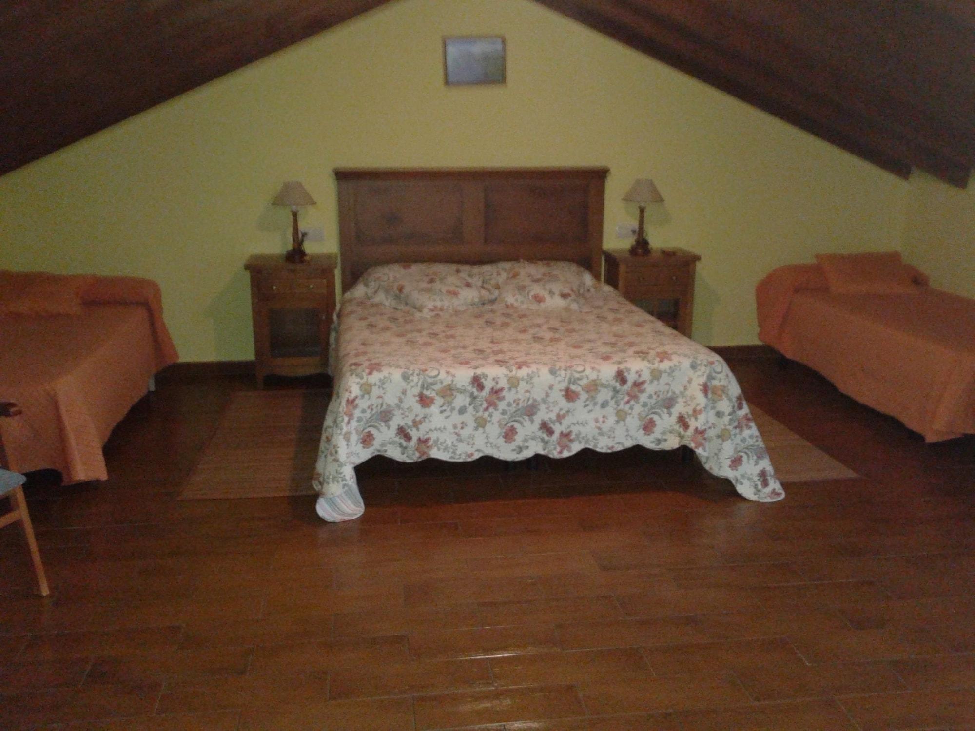 Casa De Aldea Ruiloba Hotell Camango Eksteriør bilde